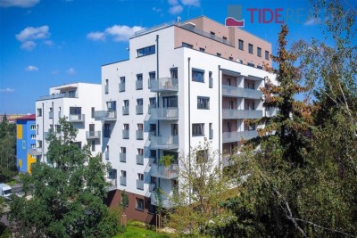 Renting an unfurnished apartment 2+kk with large balcony in a new building, Prague 10, Štěchovická Street.